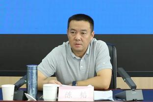 维卡里奥谈澳波：我俩都是最底层摸爬滚打上来的 他沟通能力很强